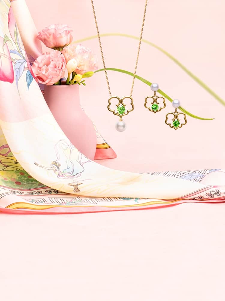 Celebrate Mother’s Day - A beautiful gift that will be treasured for years | Shen Yun Shop