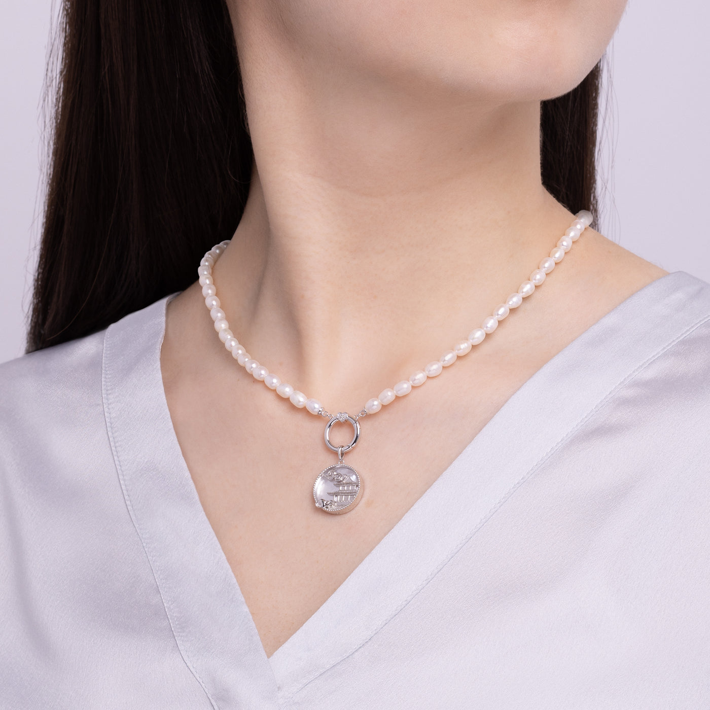 ＊UNISEX pearl & silver925 charm necklace Pearl Charm Clasp Necklace Silver | Shen Yun Collections