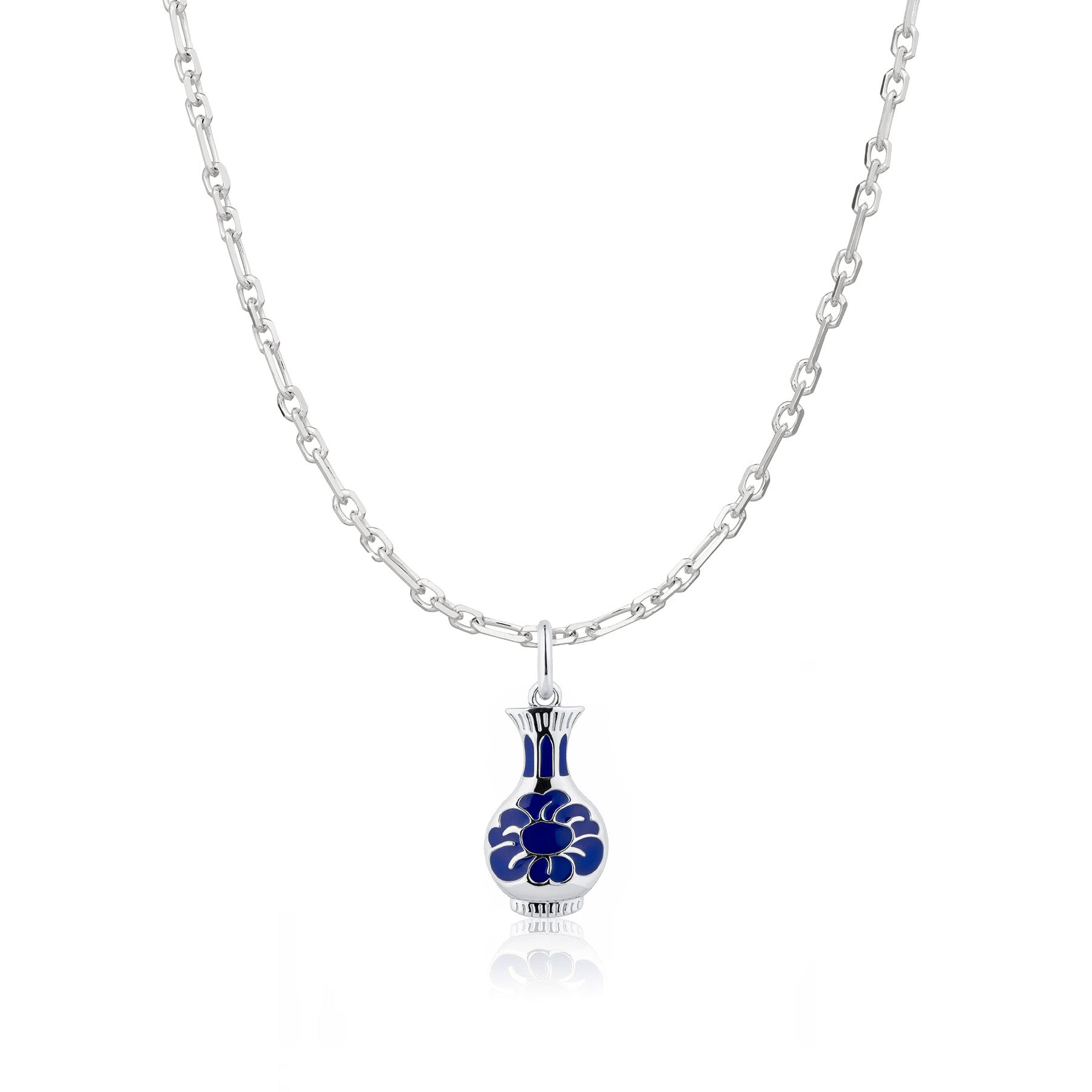 Porcelain Grace Necklace Silver