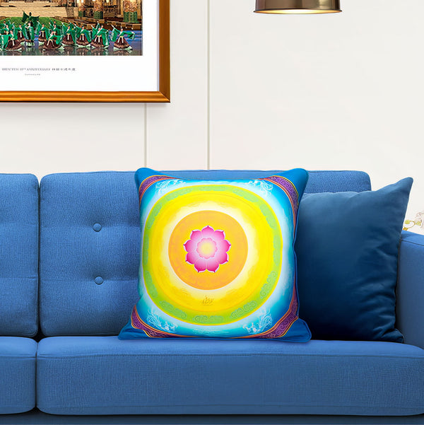 Elegance of the Yi Cushion Cover Life Style Image | Shen Yun Collections
