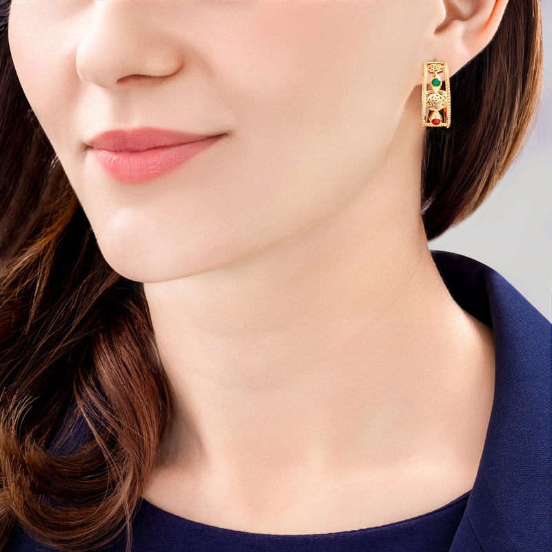 Golden Tang Peony Hoop Earrings Model | Shen Yun Collections