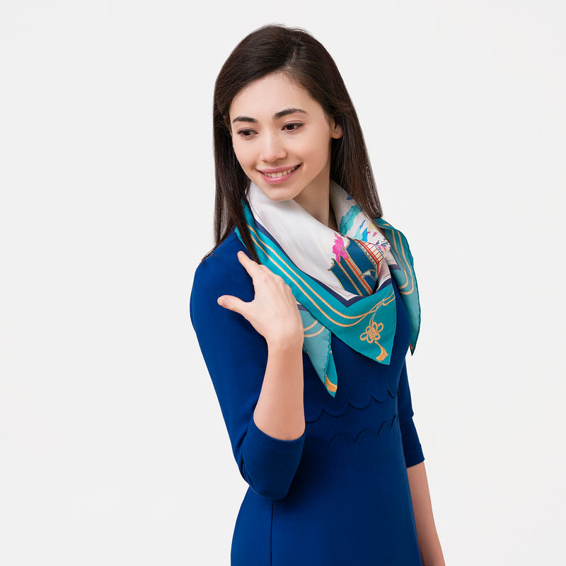 Delicate Beauty of the Han Scarf | Shen Yun Shop