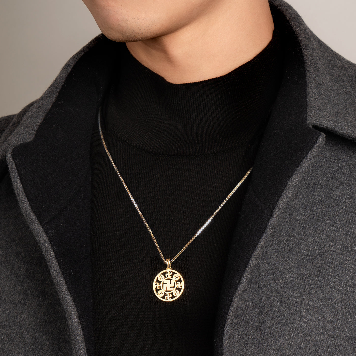 falun-pendant-18kt-yellow-gold