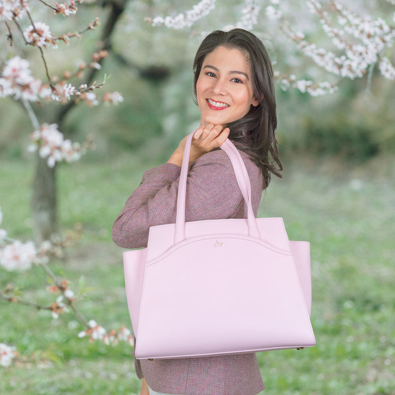 Tang Dynasty Grace Tote Bag Blush Pink Model | Shen Yun Collections